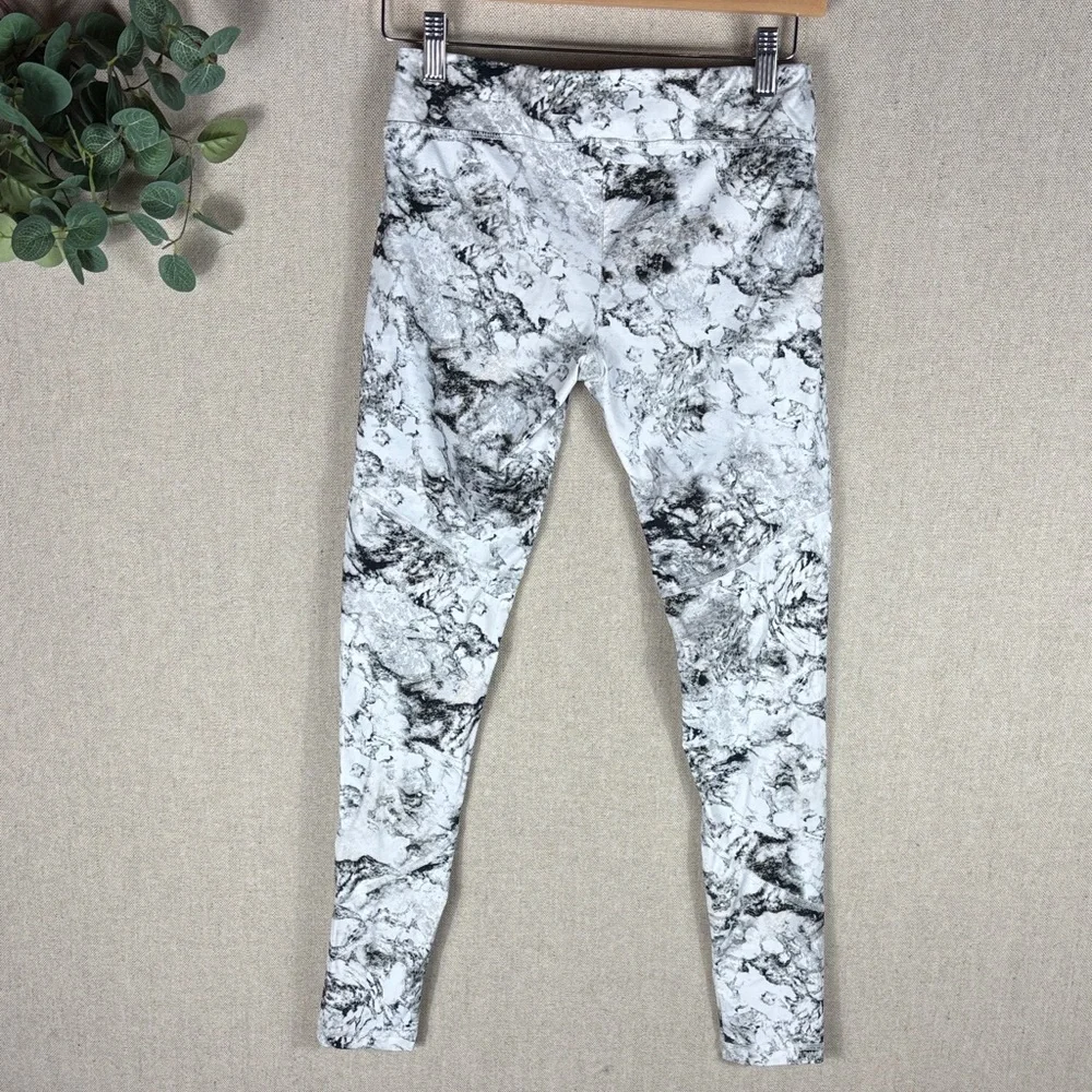 Varley > Marble Leggings with Zip Pockets White/Black Extra Small - Picture 8 of 8